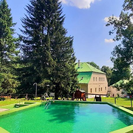 Hotel Lesny Dwor W Gorach Sowich Woliborz Exterior foto
