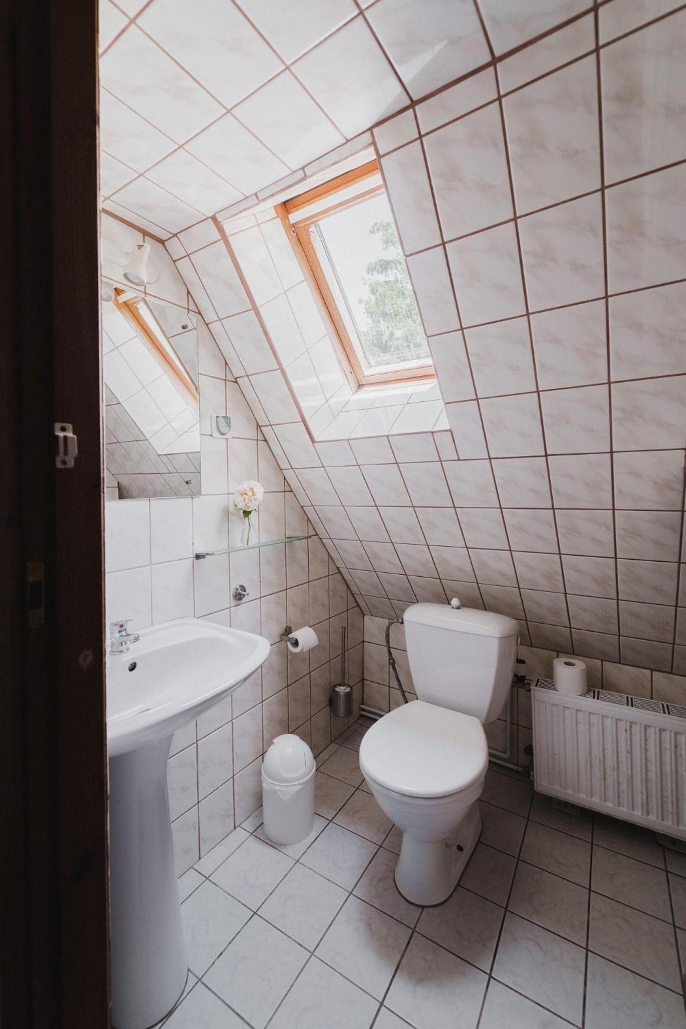 Hotel Lesny Dwor W Gorach Sowich Woliborz Habitación foto