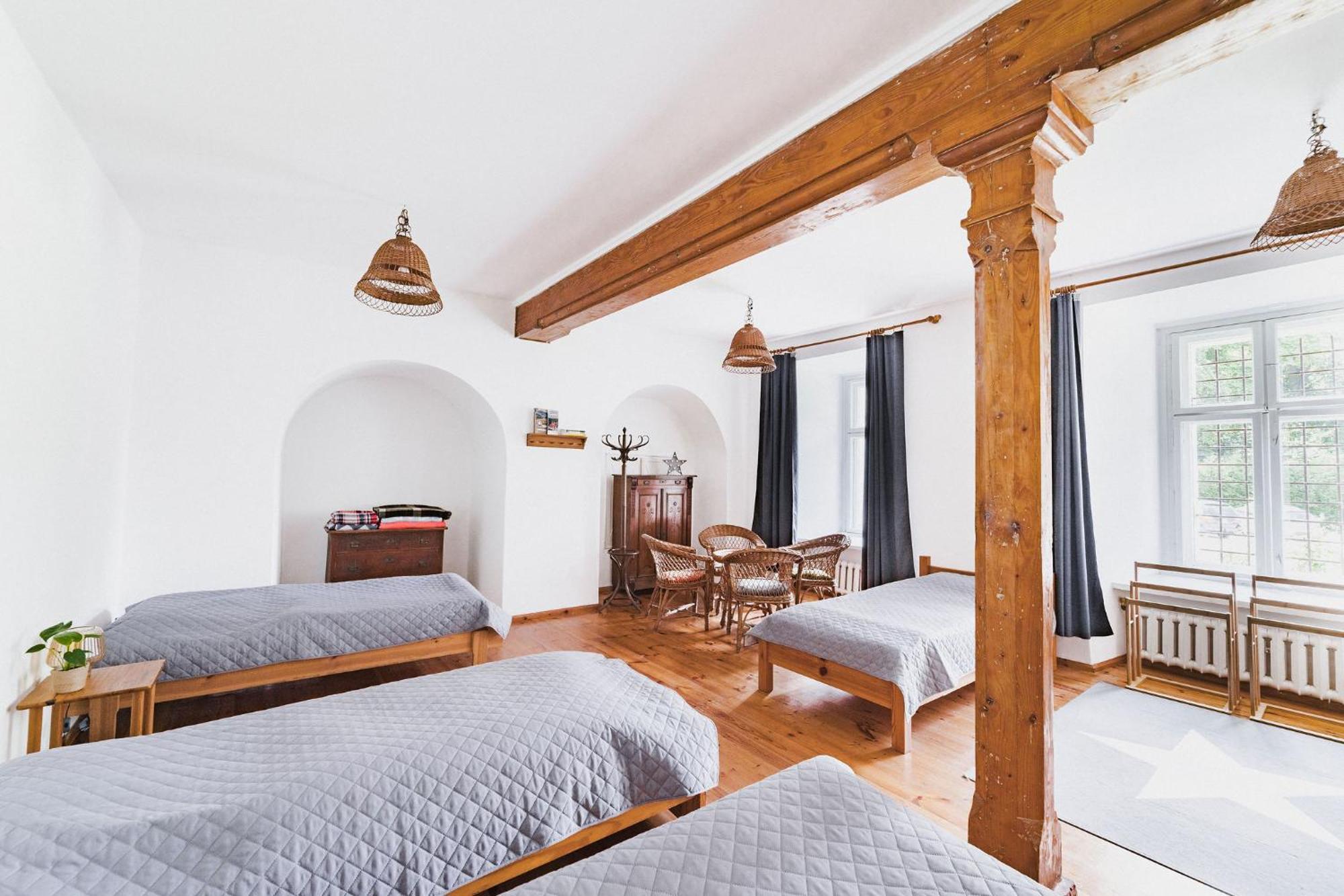 Hotel Lesny Dwor W Gorach Sowich Woliborz Exterior foto